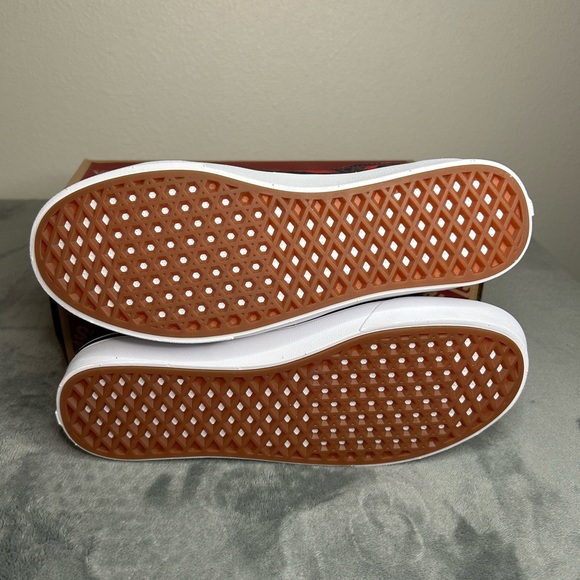 Vans Old Skool Comfycush After Dark Men Size 9.5, Women Size 11 - Picture 7 of 12